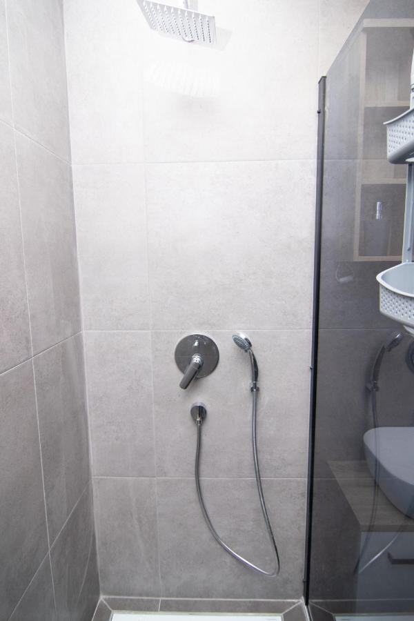 Valkane Beach Studio Apartment Pula Exteriör bild