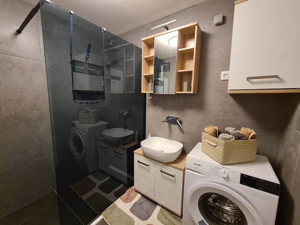 Valkane Beach Studio Apartment Pula Exteriör bild