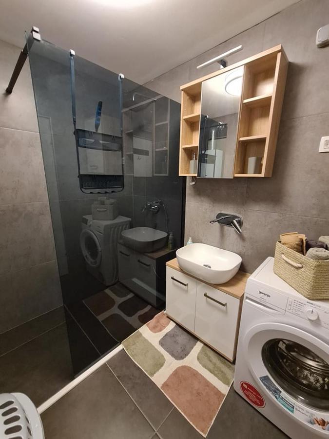 Valkane Beach Studio Apartment Pula Exteriör bild