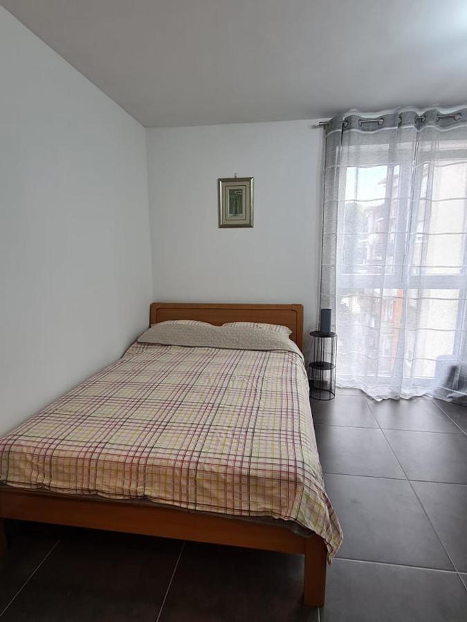 Valkane Beach Studio Apartment Pula Exteriör bild
